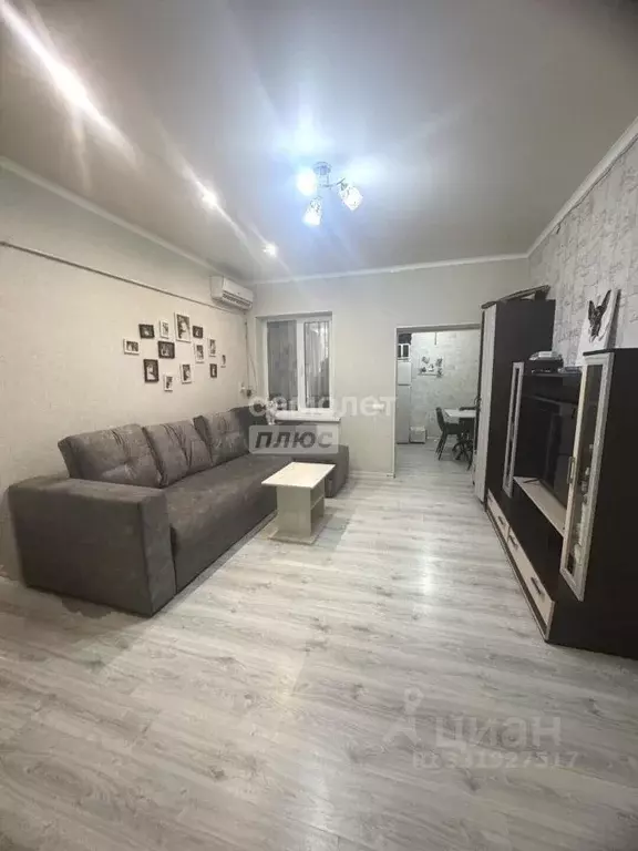 2-к кв. Краснодарский край, Кореновск Коммунистическая ул., 9 (40.0 м) - Фото 1