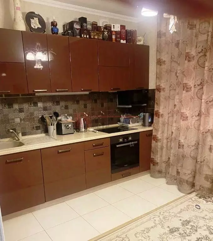 2-к кв. Белгородская область, Старый Оскол Восточный мкр, 50 (67.0 м) - Фото 1
