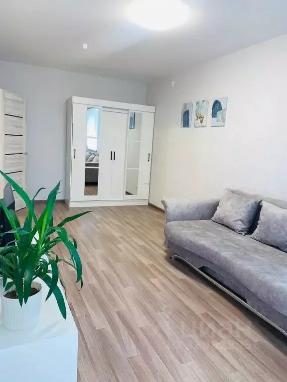 2-к кв. Калининградская область, Калининград бул. Борисовский, 17 ... - Фото 2