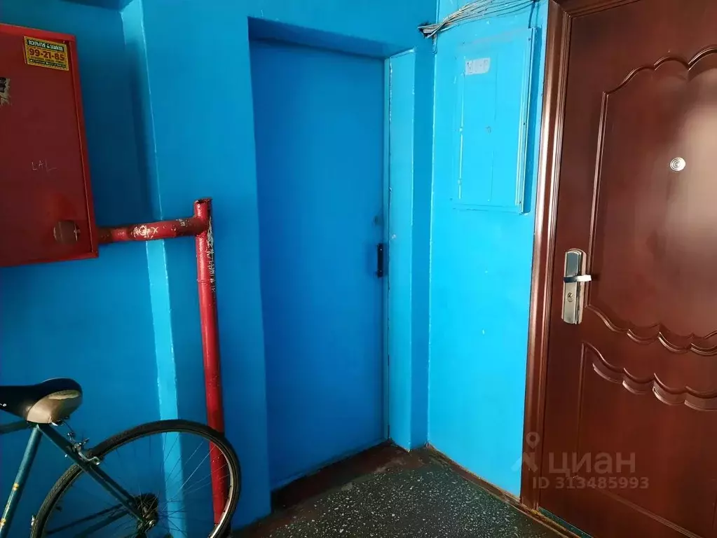 Комната Омская область, Омск ул. 4-я Железнодорожная, 6 (17.0 м) - Фото 1