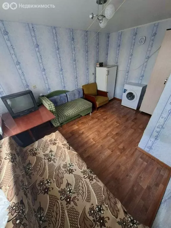 1-комнатная квартира: Кумертау, улица Мажита Гафури, 9 (22 м) - Фото 1
