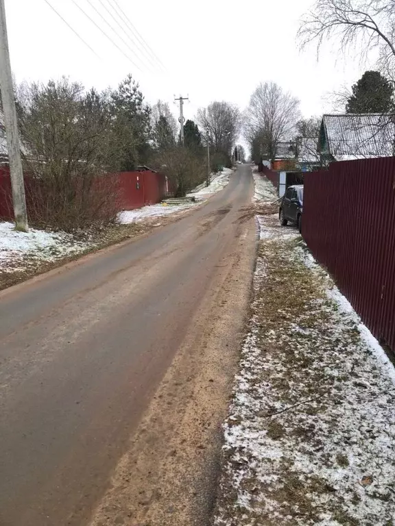 Дом в Новгородская область, Новгородский район, Савинское с/пос, д. ... - Фото 1