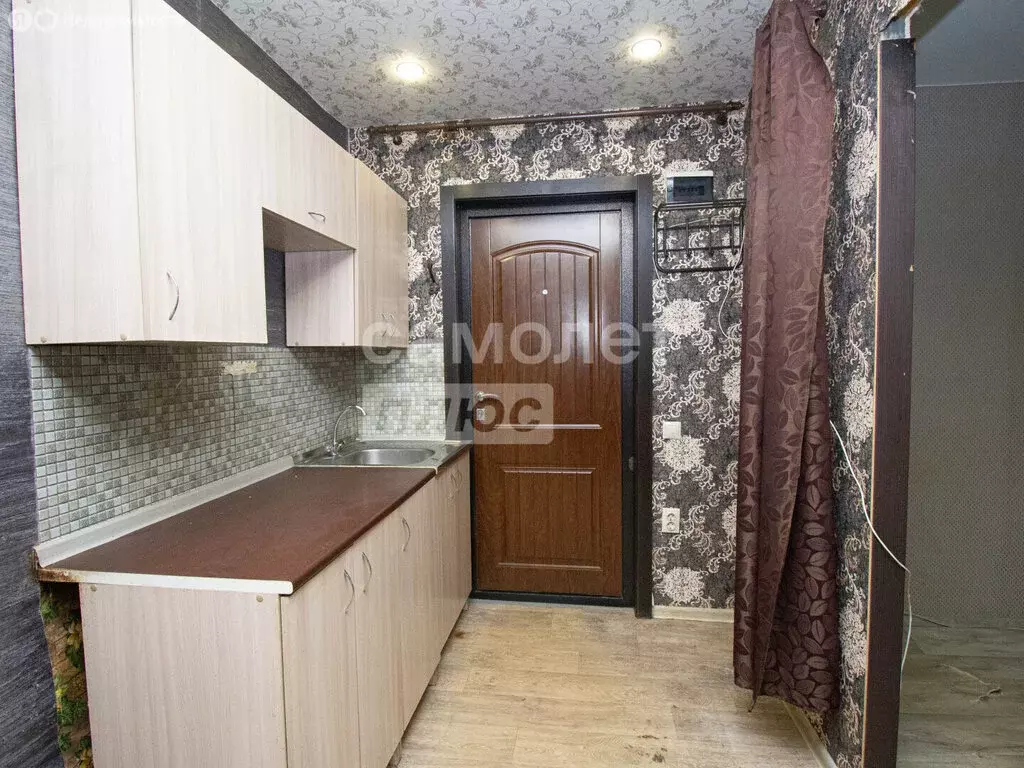 1к в 10-комнатной квартире (17.02 м) - Фото 1
