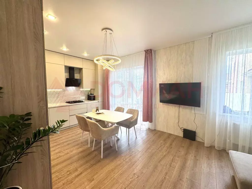 Дом в Ростовская область, Волгодонск просп. Мира, 66/23 (113 м) - Фото 1
