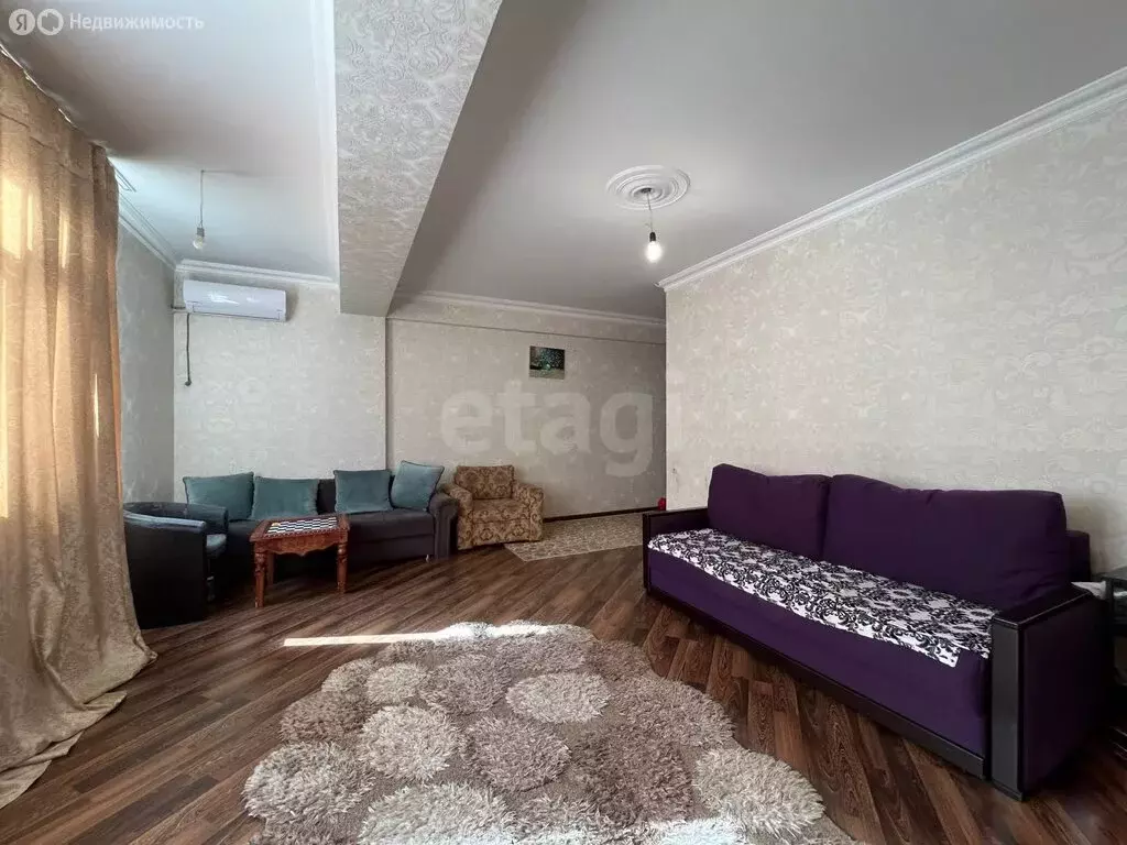 2-комнатная квартира: Махачкала, улица Максима Горького, 85Б (90 м) - Фото 2