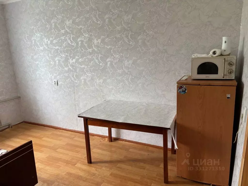 Комната Саратовская область, Саратов Волгоградская ул., 8 (13.0 м) - Фото 2