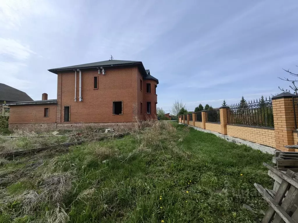 Коттедж в Омская область, Омск Веселая ул., 10 (200 м) - Фото 1