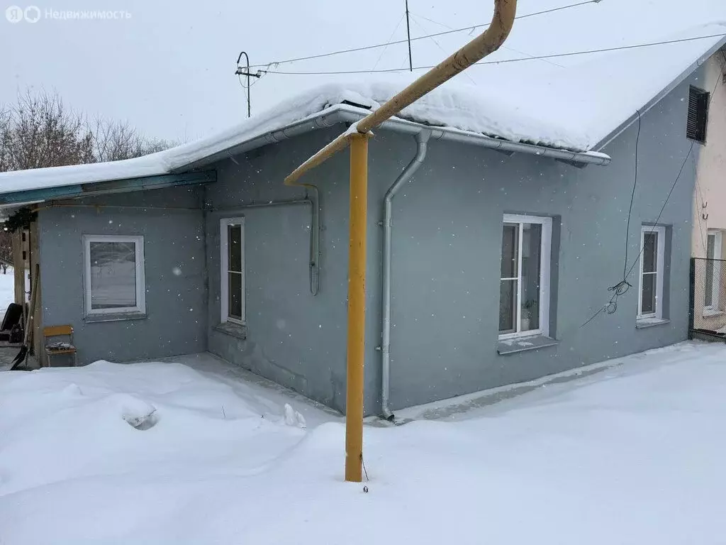 Дом в Челябинск, Нефтебазовая улица, 8 (63 м) - Фото 0