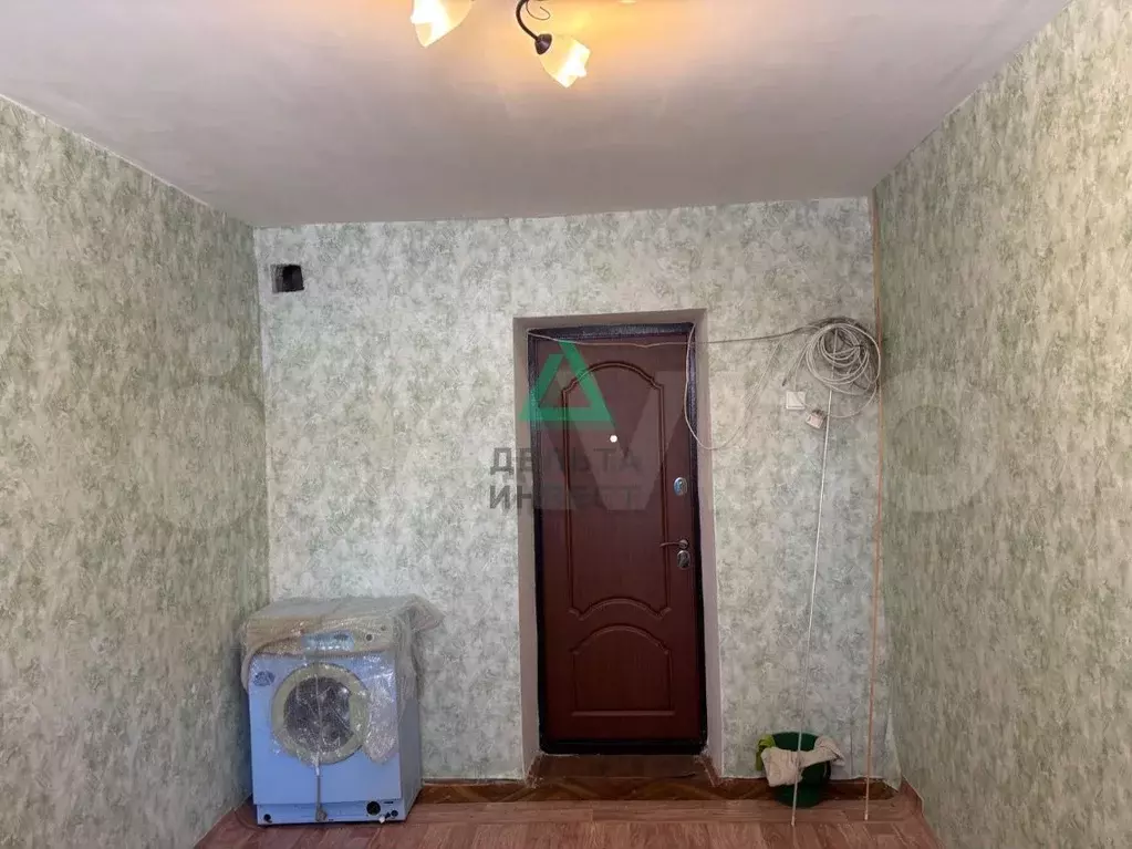 Комната 11,8 м в 1-к., 1/5 эт. - Фото 0