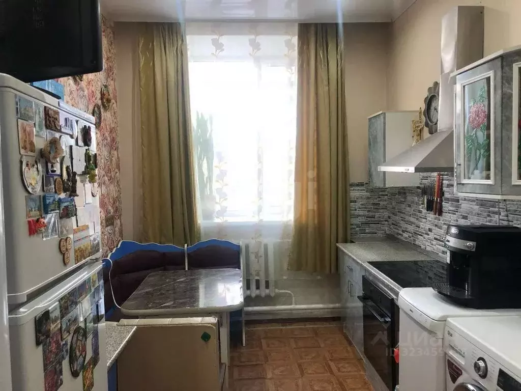 3-к кв. Смоленская область, Вязьма Юбилейная ул., 4 (88.8 м) - Фото 1