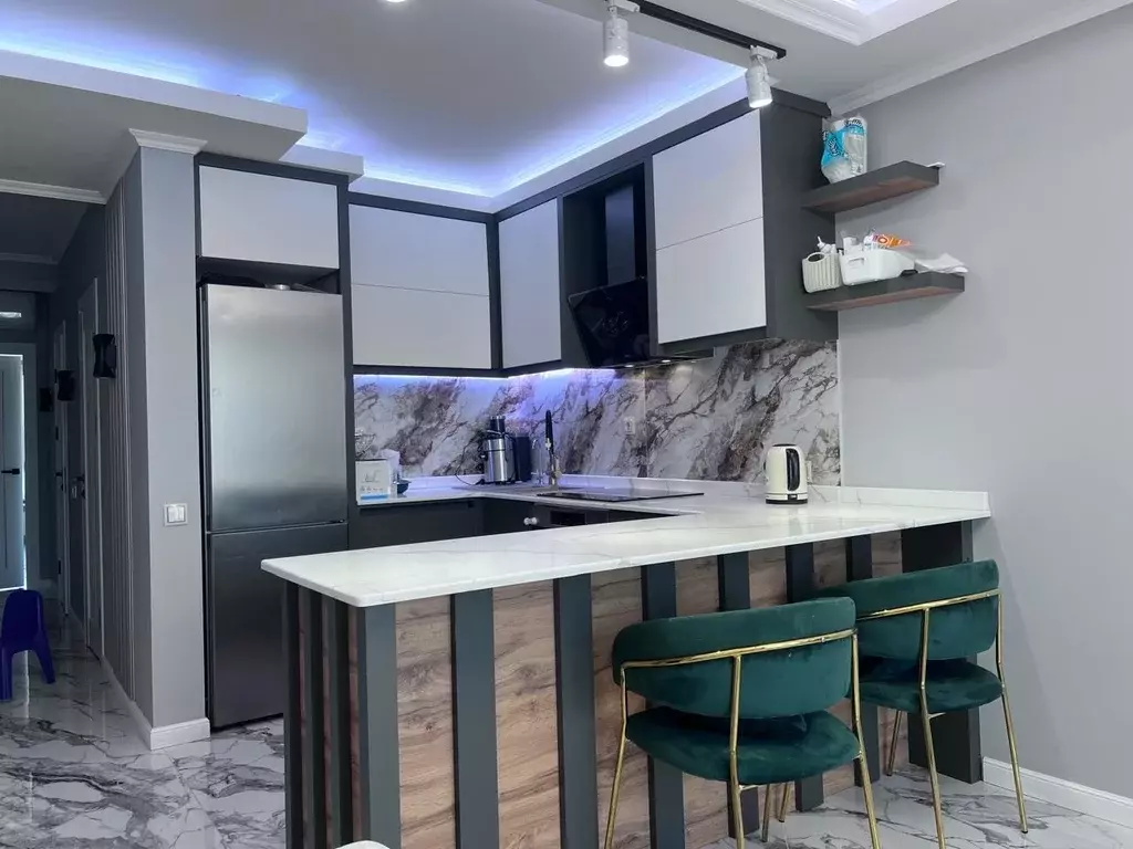 Продаётся 2-к квартира, 68 м - Фото 0