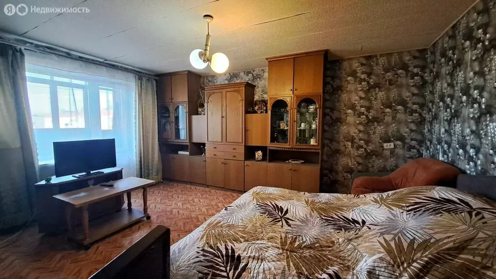 1-комнатная квартира: Каменск-Шахтинский, микрорайон 60 лет Октября, ... - Фото 2