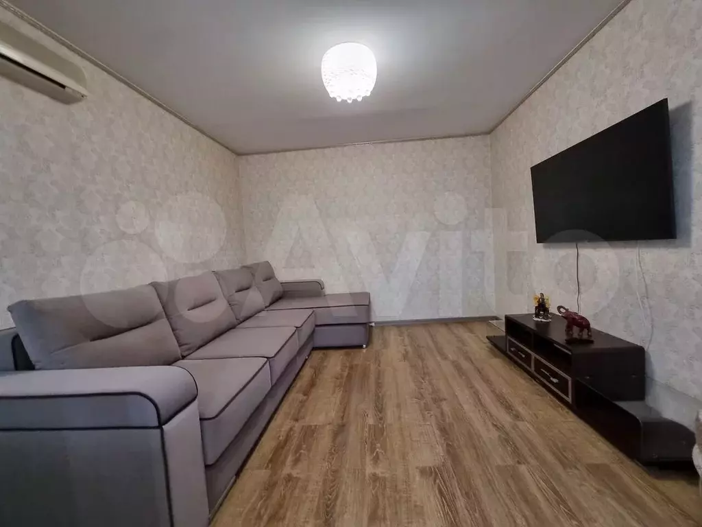 2-к. квартира, 65 м, 6/10 эт. - Фото 1