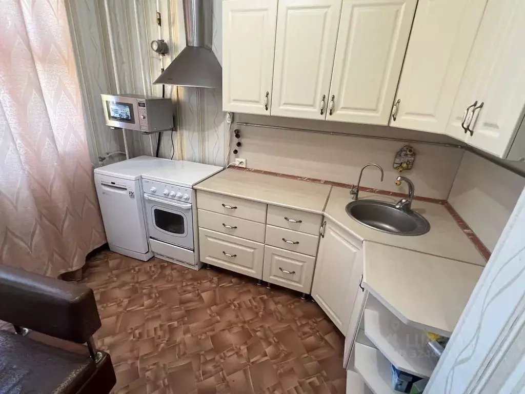 1-к кв. Курская область, Курск ул. Карла Маркса, 72к22 (40.8 м) - Фото 2