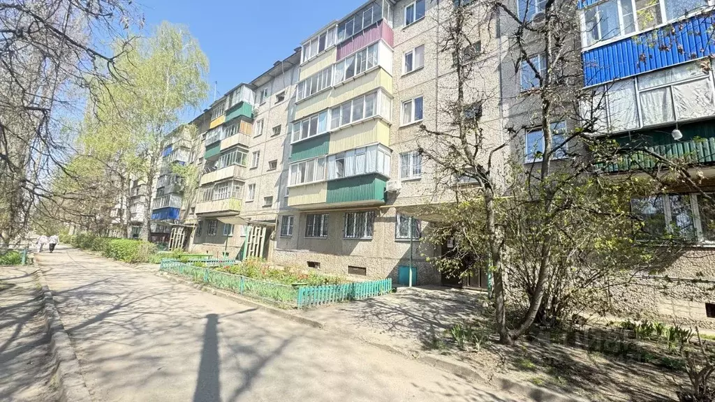 3-к кв. Липецкая область, Липецк ул. Семена Кондарева, 4 (60.0 м) - Фото 0