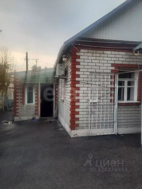 Дом в Саратовская область, Саратов проезд Имени А.Н. Радищева, 25 (68 ... - Фото 1