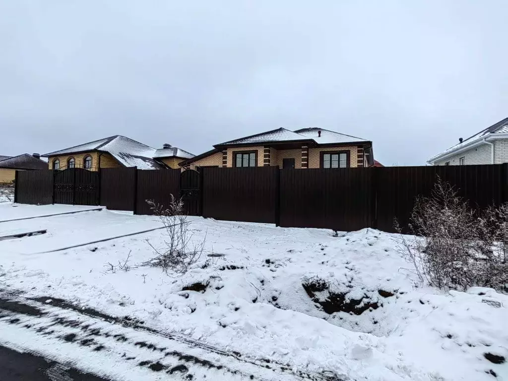 Дом в Белгородская область, Белгородский район, Северный городское ... - Фото 1