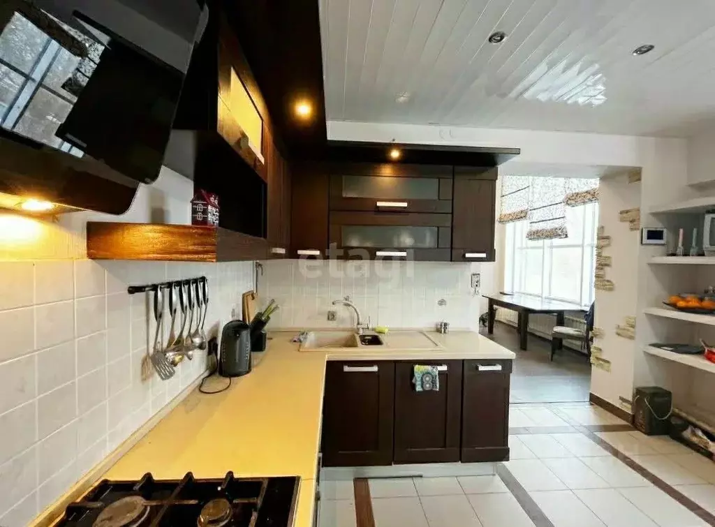 Дом в Калужская область, Малоярославец Набережная ул., 16 (232 м) - Фото 2