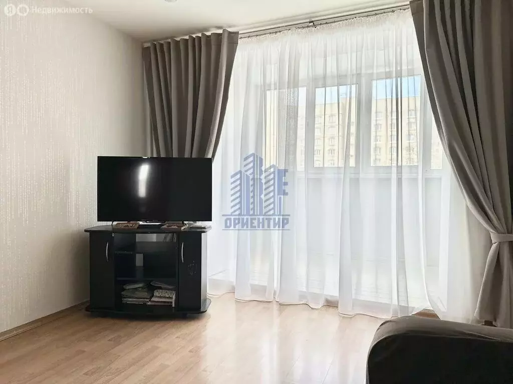 2-комнатная квартира: Чебоксары, Московский проспект, 14 (62 м) - Фото 1