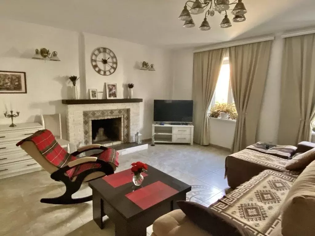 Дом в Крым, Судак муниципальный округ, с. Веселое ул. Дружная, 5 (250 ... - Фото 1