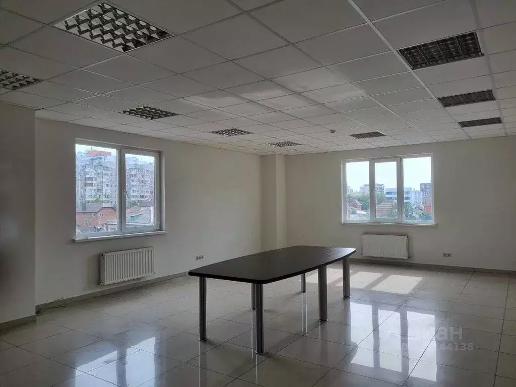 Офис в Краснодарский край, Краснодар ул. Бабушкина, 180 (56 м) - Фото 1