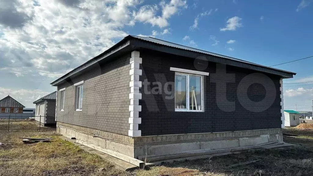 Дом 130 м на участке 8 сот. - Фото 1