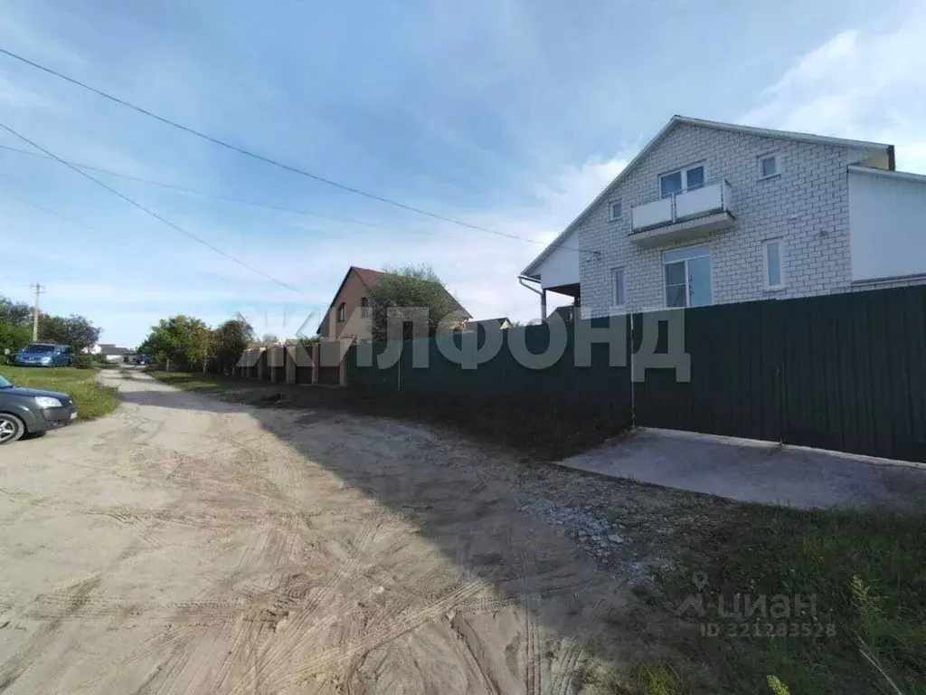 Дом в Брянская область, Брянск Флотский пер. (190 м) - Фото 1