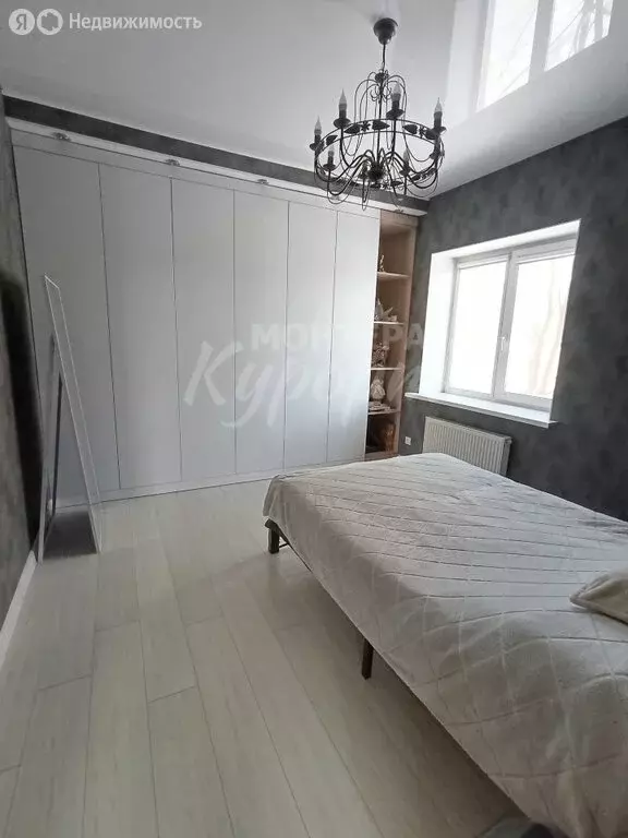 2-комнатная квартира: Магнитогорск, улица Татьяничевой, 300 (65.3 м) - Фото 1