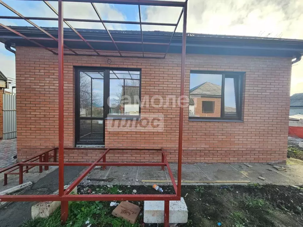 Дом в Краснодарский край, Брюховецкий район, Брюховецкая ст-ца ... - Фото 2