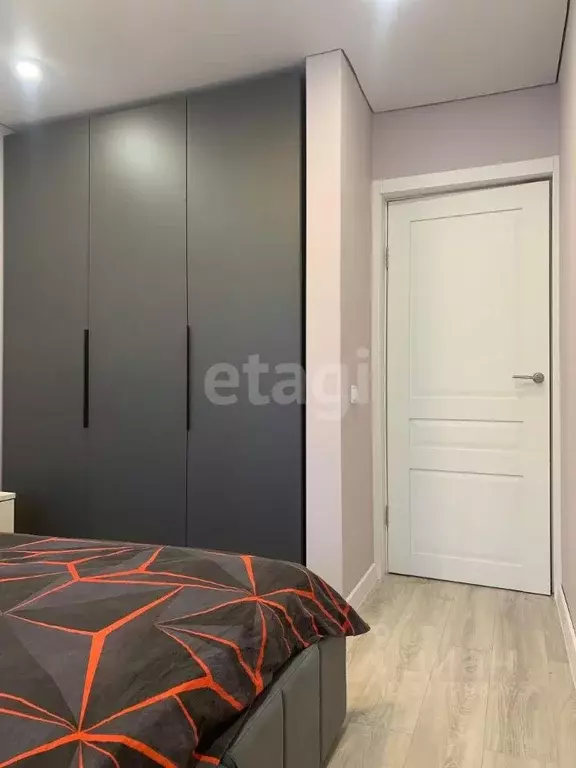 1-к кв. Башкортостан, Уфа ул. Воинов-Интернационалистов, 7 (34.3 м) - Фото 1