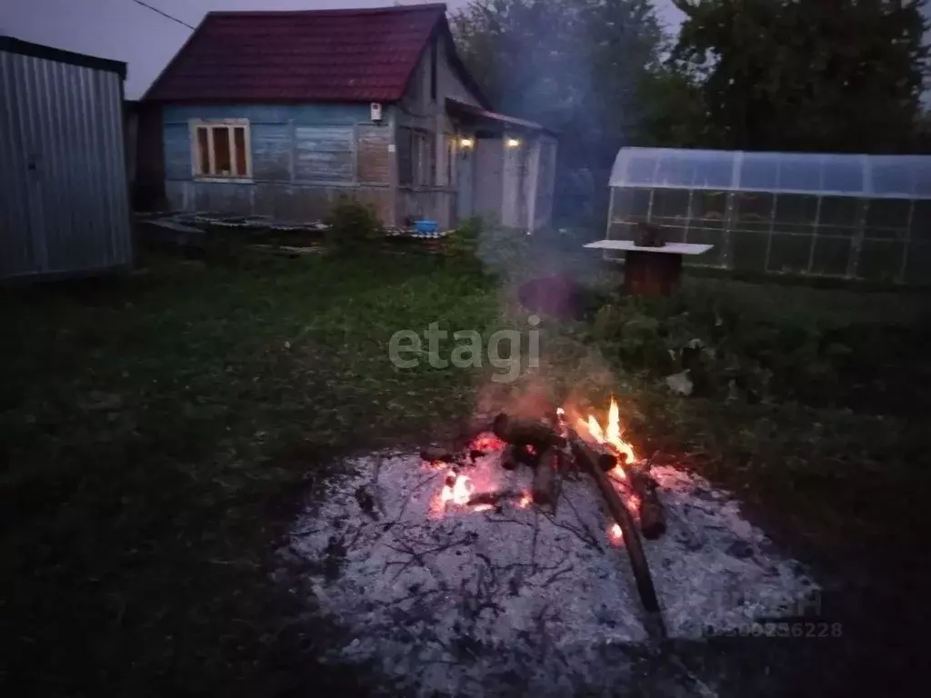 Дом в Калужская область, Калуга Строитель-1 садовое товарищество, ул. ... - Фото 0