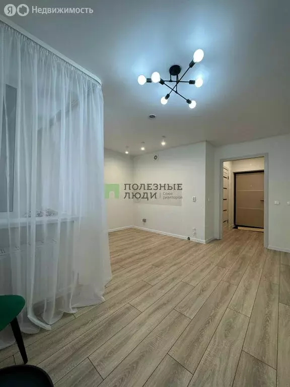 Квартира-студия: Ижевск, улица Васнецова, 38 (24 м) - Фото 2