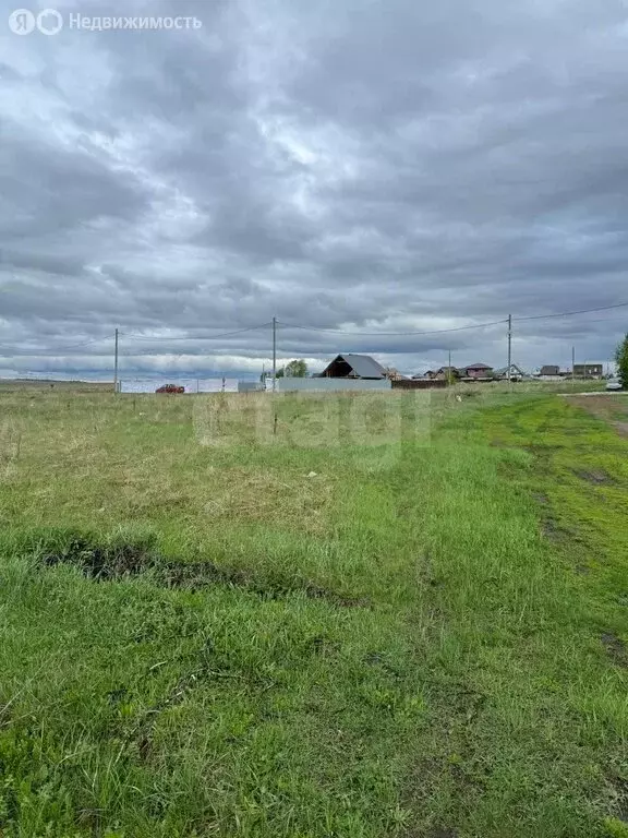 Участок в село Бурды, Центральная улица (10.96 м) - Фото 1