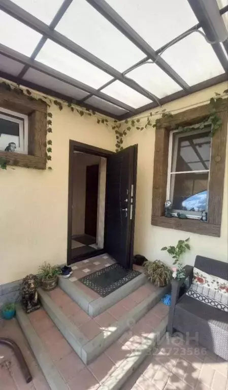 Коттедж в Ростовская область, Гуково ул. Подтелкова, 17 (57 м) - Фото 2