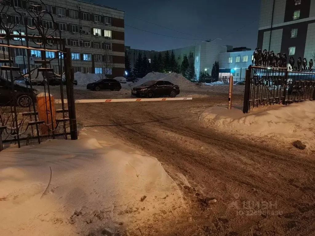 Гараж в Татарстан, Казань ул. Короленко, 30 (25 м) - Фото 2