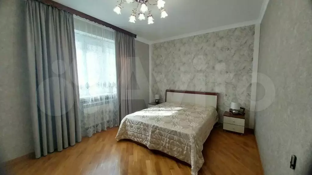 3-к. квартира, 81 м, 2/4 эт. - Фото 1