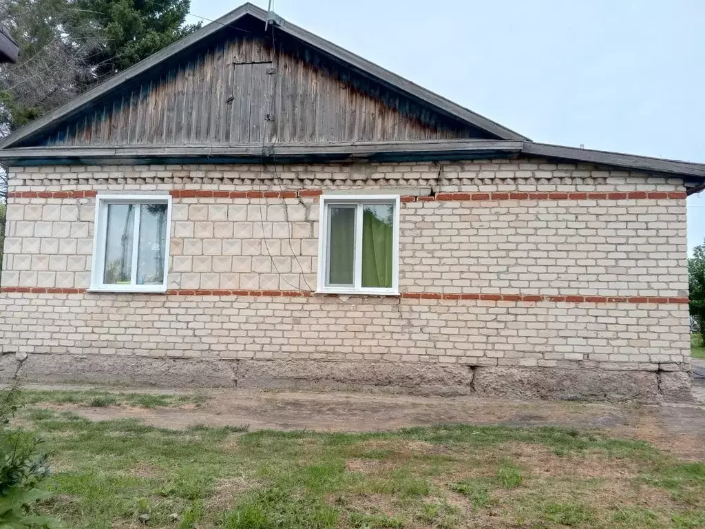 Дом в Омская область, Москаленский район, с. Алексеевка Молодежная ул. ... - Фото 1