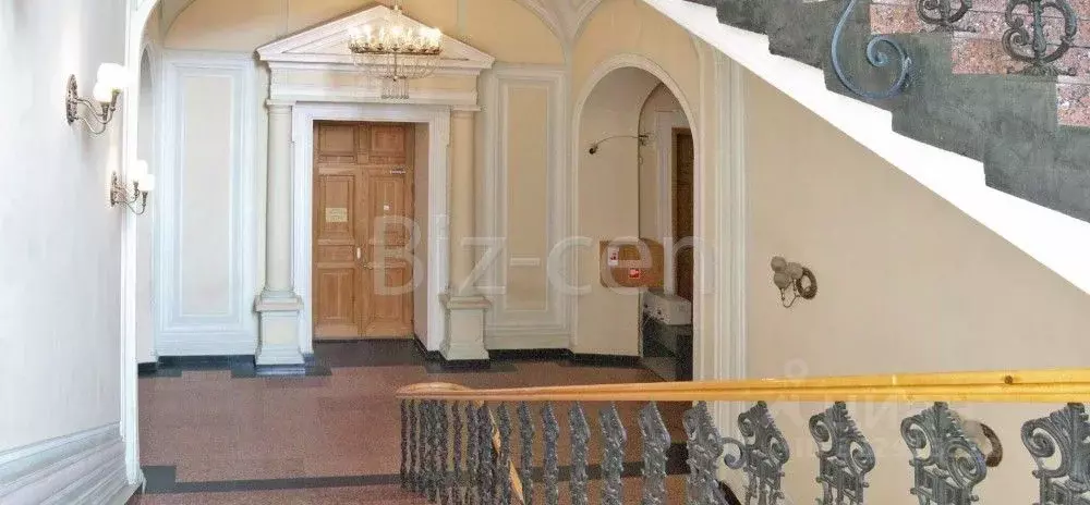 Офис в Санкт-Петербург Караванная ул., 1 (55 м) - Фото 2