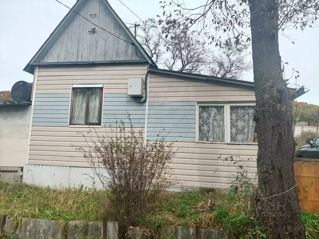 Дом в Приморский край, Уссурийск ул. Топоркова, 120 (16 м) - Фото 1
