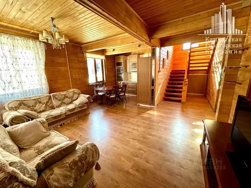 Дом в Камчатский край, Елизовский район, Пионерское с/пос, пос. ... - Фото 1