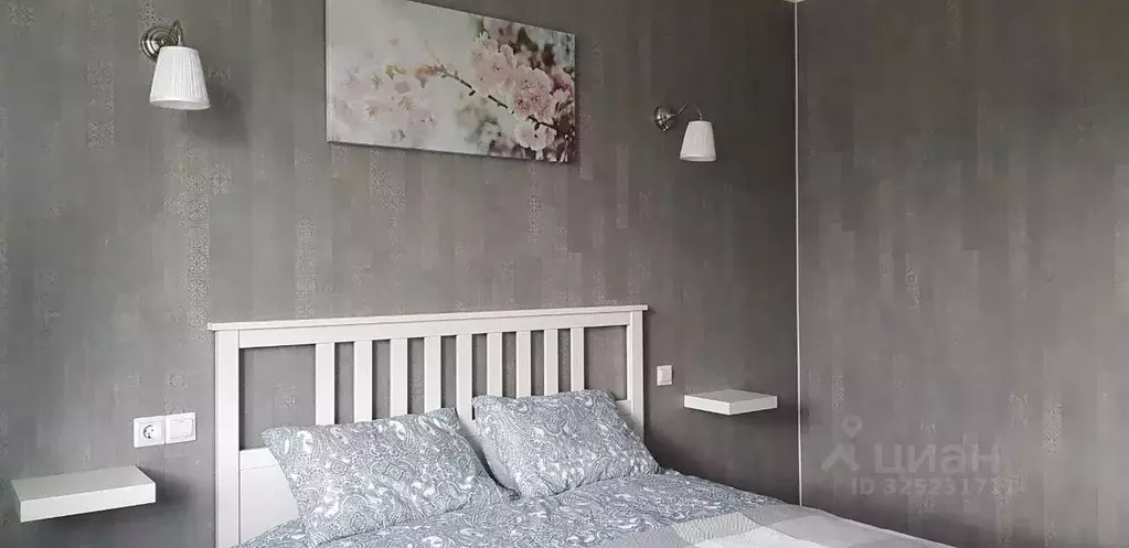 3-к кв. Псковская область, Пушкинские Горы рп ул. Льнозаводская, 20 ... - Фото 1