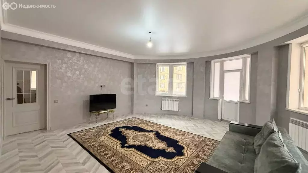 3-комнатная квартира: Махачкала, Гапцахская улица, 10 (128 м) - Фото 2