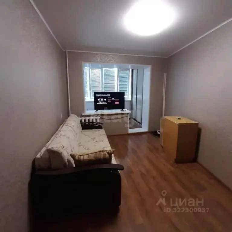 3-к кв. Башкортостан, Уфа ул. Юрия Гагарина, 17 (76.0 м) - Фото 0