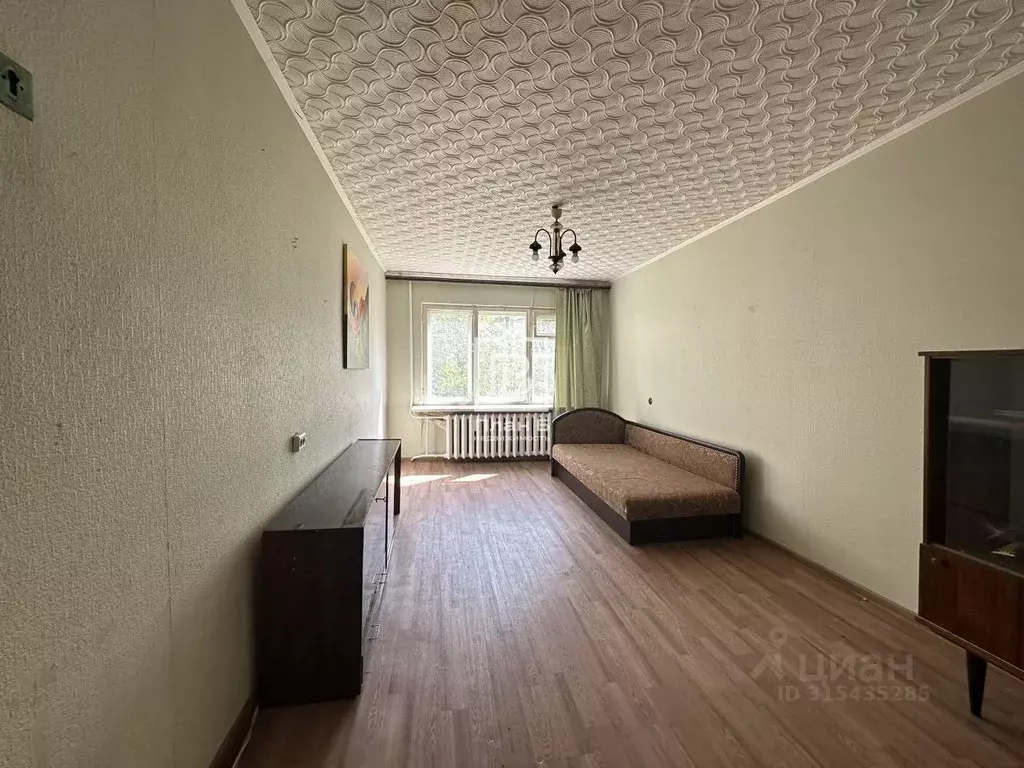 2-к кв. Калужская область, Калуга ул. Никитина, 49 (47.0 м) - Фото 0