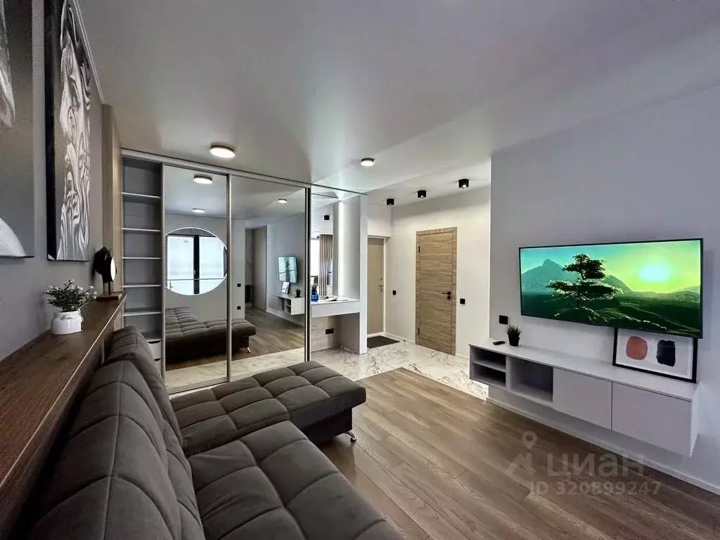 1-к кв. Оренбургская область, Оренбург ул. Поляничко, 9 (50.0 м) - Фото 1