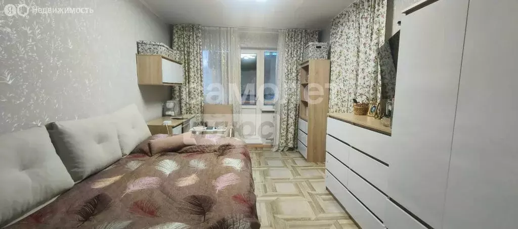 2-комнатная квартира: городской посёлок Дружная Горка, улица ... - Фото 1