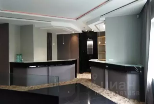 Офис в Москва ул. Гашека, 2С1 (295 м) - Фото 1