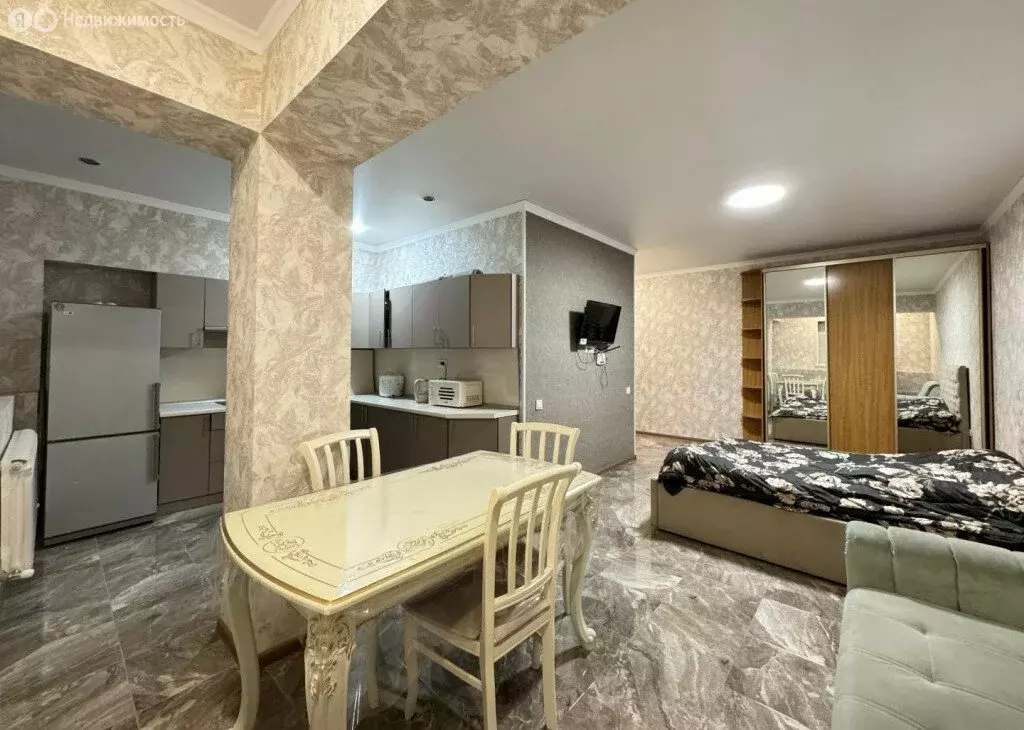 1-комнатная квартира: Нальчик, улица Толстого, 180Б (45 м) - Фото 2