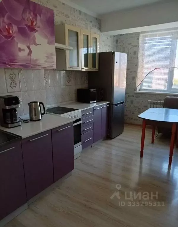 3-к кв. Крым, Симферополь ул. Караманова, 3 (75.0 м) - Фото 2