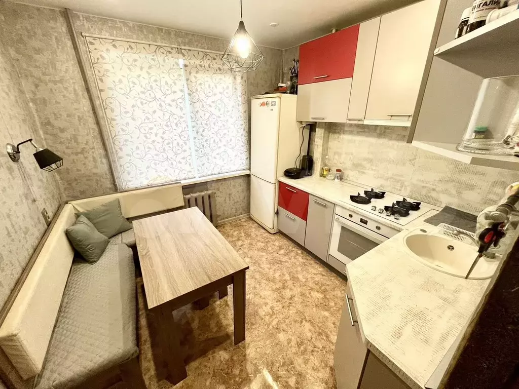 2-к. квартира, 51 м, 2/9 эт. - Фото 1